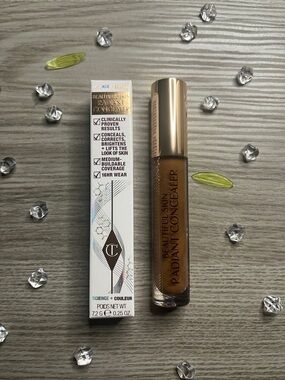 Charlotte Tilbury Radiant Skin Concealer -  16 DEEP
